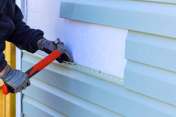 Reliable Emergency Siding Repair contractor in Browns Summit, NC by Creative Siding